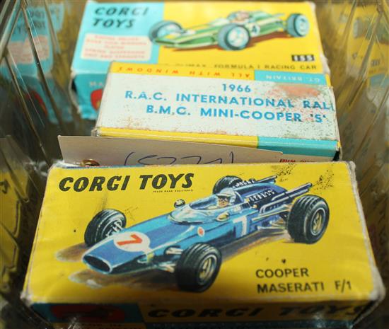 Corgi toys 333, 1966 RAC rally BMC Mini Cooper(-)